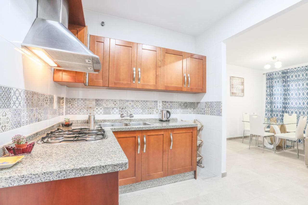 Apartamento Sol Seville Luaran gambar