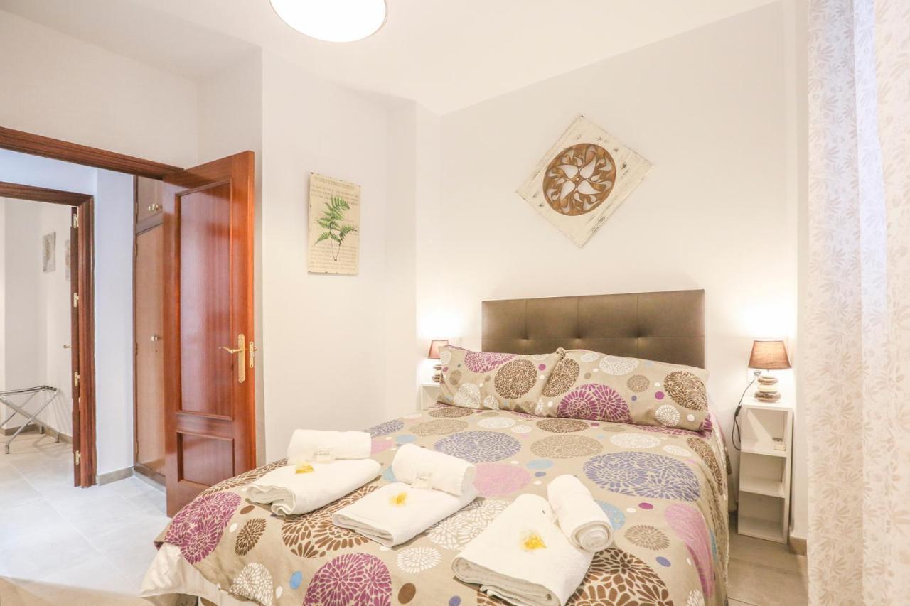 Apartamento Sol Seville Luaran gambar